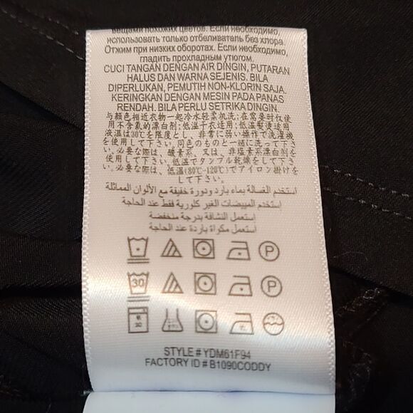 BCBGeneration Black Wrap Style Lace Dress NWT Size 4 - Picture 6 of 9